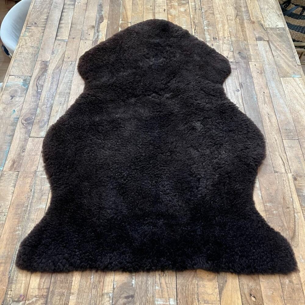 Golden Fleece Dark Brown Genuine Sheepskin Rug 36" Natural Hide Shape Plush